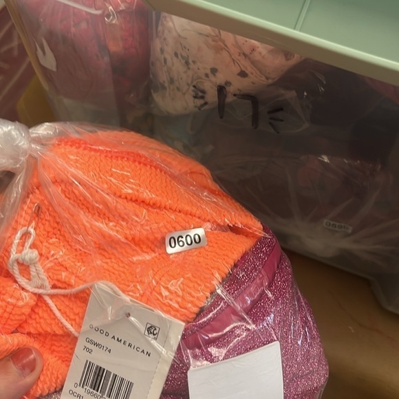 Good American Hot Pink Textured Checkered Swim Bottom X-8 - Picture 5 of 5